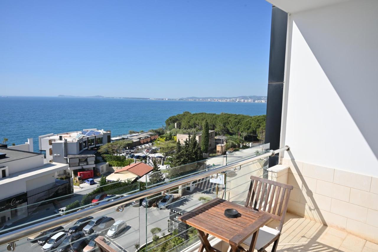 Thea Hotel Vlore Exterior photo